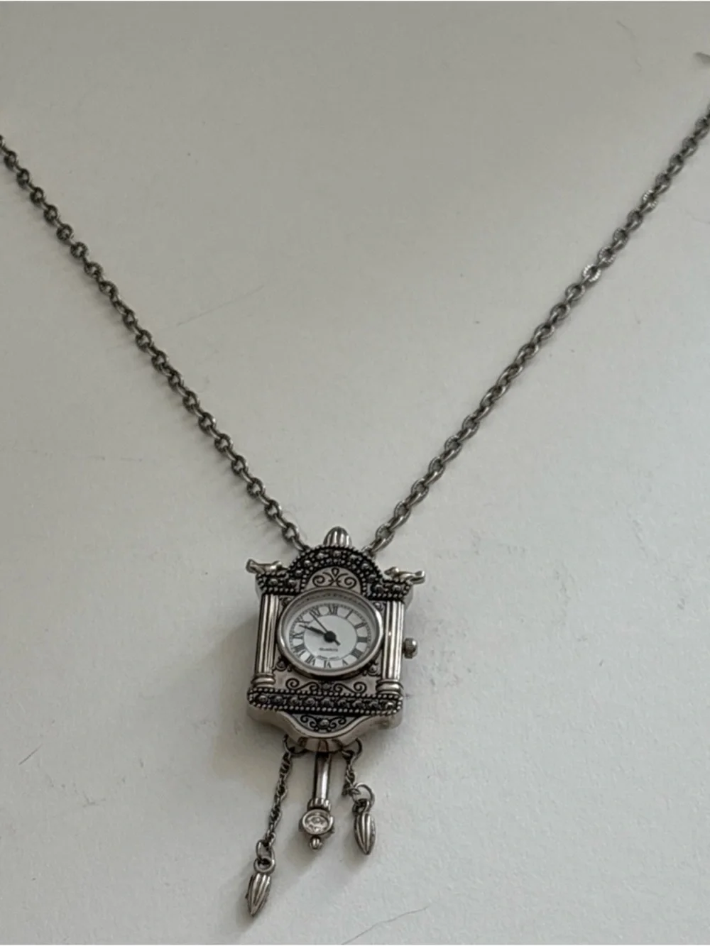 Vintage-Inspired Silver Cuckoo Clock Pendant Necklace - Silver - Picture 11 of 16